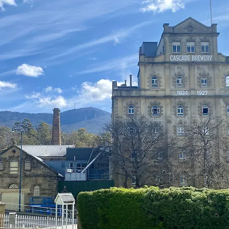 The Macquarie Hobart-3